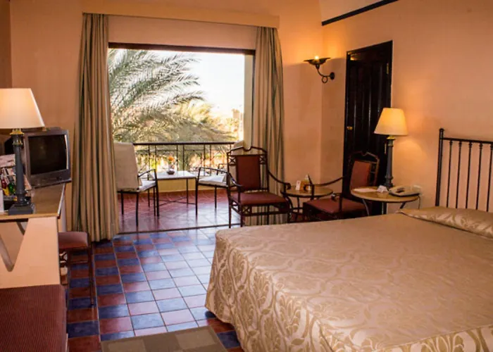 Üdülőközpont Sol Y Mar Sun 4*
