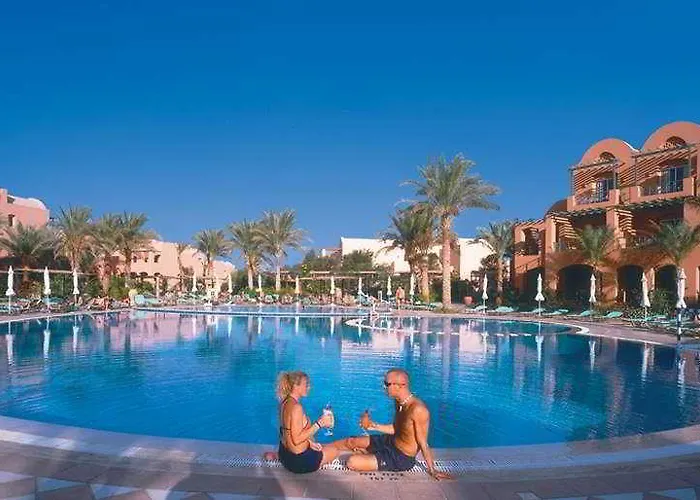 Üdülőközpont Sol Y Mar Sun 4*